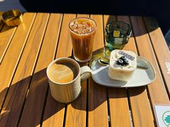 -AHAVA·Fang Baking Studio