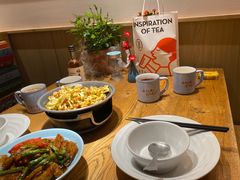 -蜜桃餐厅·伴山(湖滨商业街店)