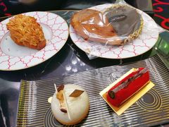 -Salon de The de Joel Robuchon(外滩18号店)