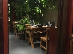 -万记麻辣烫国展总店