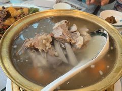 -汗腾格里·风味餐厅(新疆驻京办店)