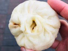 奥尔良鸡腿包-老陶包子铺(南大西南村店)