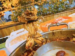 -蛙两只美蛙鱼头火锅(恒茂店)