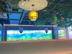 -乡土黄·鲜牛肉火锅·小龙虾(兴业街店)