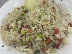 -江城燕子大排档(江汉路步行街店)