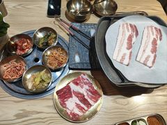 -绣旻烤肉吧(总店)