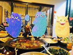 -茅草房·河畔园林火锅