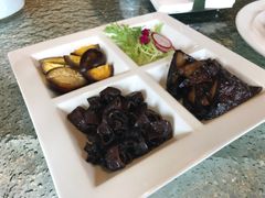 -通安客栈中餐厅·何家小馆