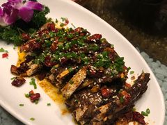 -万小金辣椒炒肉(三经路店)
