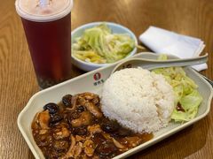 香菇鸡块饭-李先生牛肉面大王(上海站南广场店)