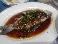 -龙大哥辣子鸡(亚太中心店)