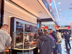 -老铺黄金(工美大厦店)