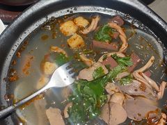 -小厨娘绣中淮扬(总统府大行宫店)