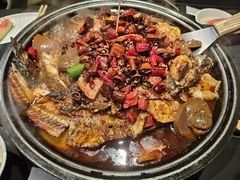 -辣尚瘾·烤鱼·新川菜(交大直营店)