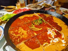 -岗上渣渣老火锅(两路口店)