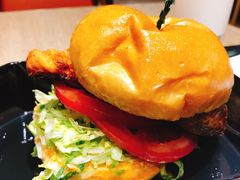 -The Habit Burger Grill 哈比特汉堡(爱琴海店)