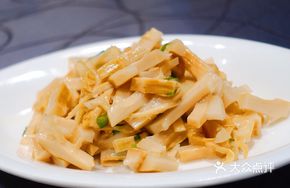 Sesame Oil Sheep Tail Bamboo Shoots