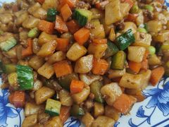 -老回回小吃(百万庄店)