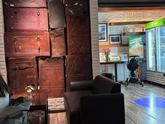 -JINNS锦时 steak&pizza(浸信会礼拜堂旧址店)
