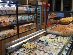 面包甜点陈列柜-MANFEN聚满分西点(远洋大信店)