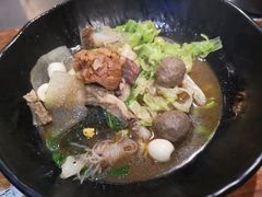 -万记麻辣烫国展总店