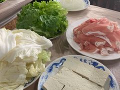 -鑫龙火锅城(环山路店)
