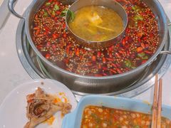 -蛙两只美蛙鱼头火锅(恒茂店)