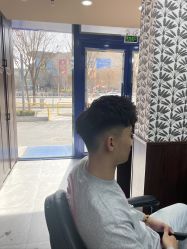 点击看大图 -大人物·男士理发馆