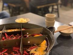 九宫格-酒友老火锅(渝中店)