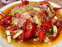 -金渝海鲜烧烤万州烤鱼店