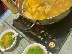 -丫丫汤膳打边炉(宏府408坊店)