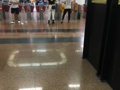 -公园前(地铁站)