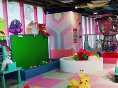-星舰梦航(广百广场荔胜店)
