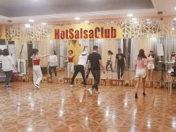 -HOT SALSA舞蹈俱乐部