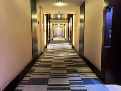 -青岛海尔洲际酒店