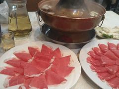 -羊家胡同·龙虾烧烤火锅(龙汇路店)