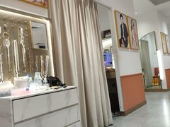 -海马体照相馆(万菱汇店)
