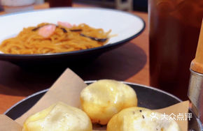 Shrimp and Fresh Pork Pan-Fried Dumpling Platter
