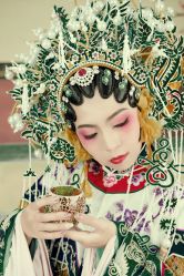 -盘子女人坊古装写真摄影(厦门总店)