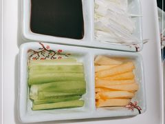 -韵秋荷(宝山龙湖天街店)