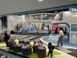 -MINI MARS KIDS CLUB亲子家庭中心(长宁天山店)