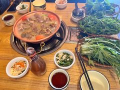 -阿婆情腊排骨火锅(金虹路店)