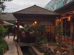 -山菌美食苑(振兴路店)