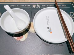 -麦龙·新港风料理(江汉路店)