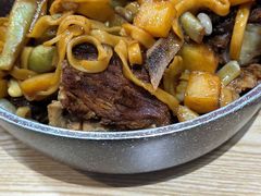 -内蒙焖面大盆骨餐馆(山大路店)