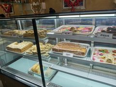 面包甜点陈列柜-新疆巴州金丝特餐厅(大钟寺店)