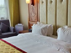 -岳阳阿波罗御庭酒店