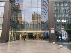 -LuOne凯德晶萃广场(徐家汇路店)