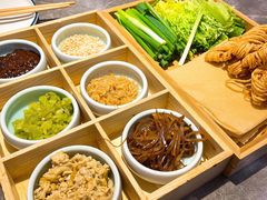 煎饼卷六样-闫府私房菜·老字号(恒隆店)