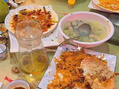 -三亚火车头万人海鲜广场